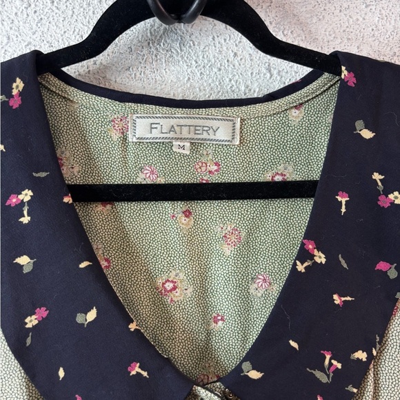 Flattered Green and Dark Blue Floral Midi Dress - Picture 3 of 11